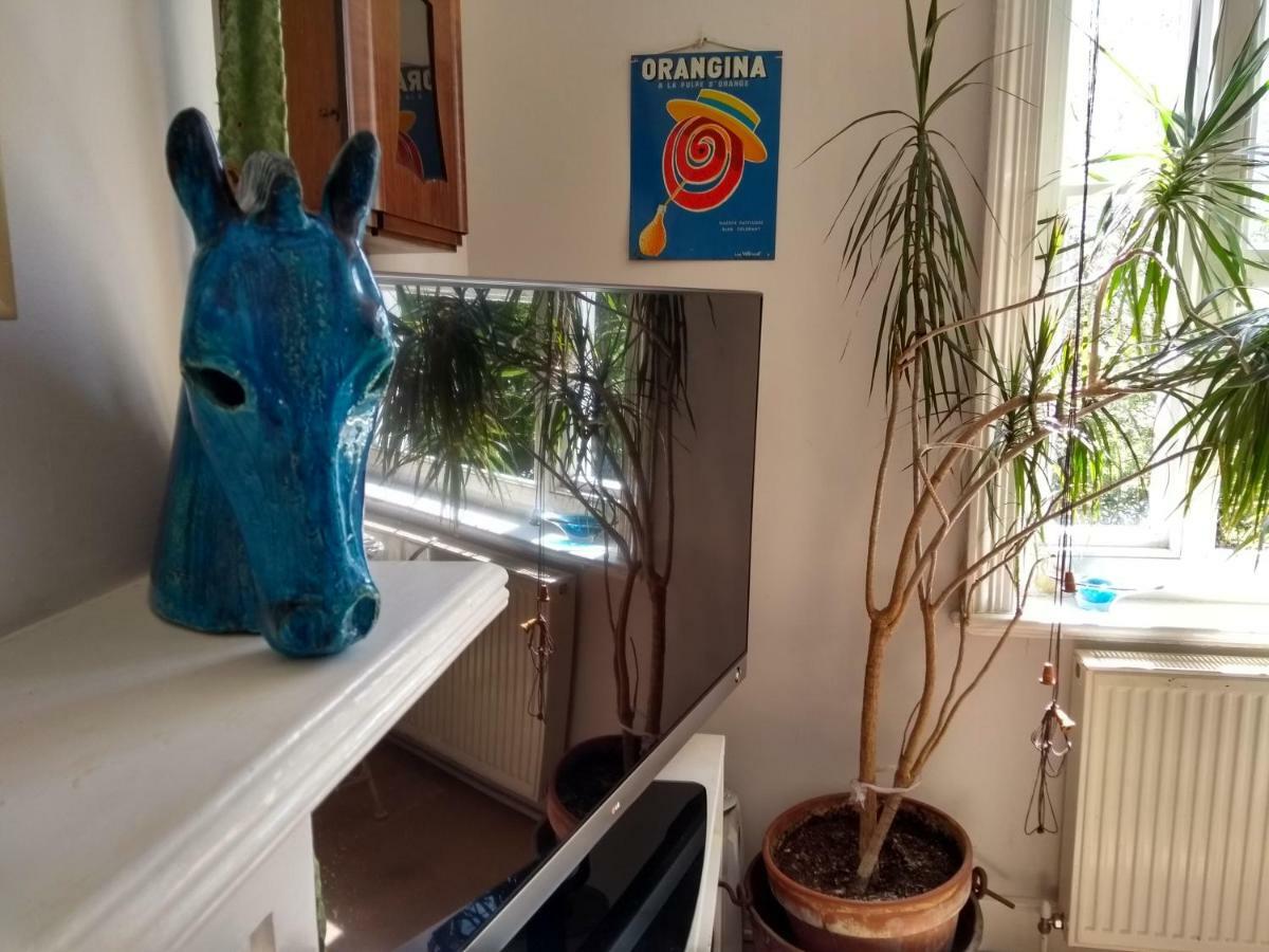 Stunning Retro Apartment In Central Brighton Eksteriør bilde